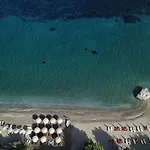 招待所 La Playa Boutique 4*