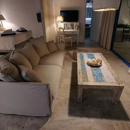 Guest house La Playa Boutique 4*