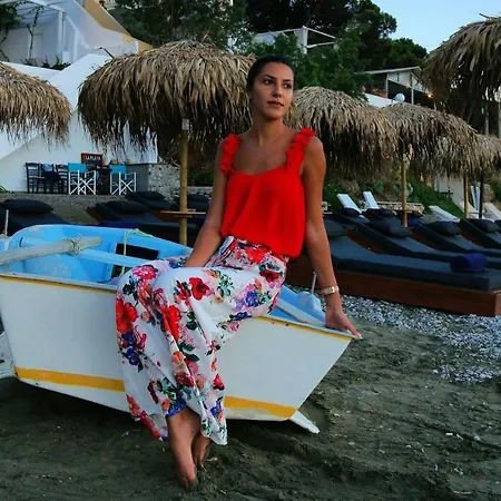 La Playa Boutique בית הארחה 4*