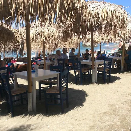 La Playa Boutique בית הארחה Myrties